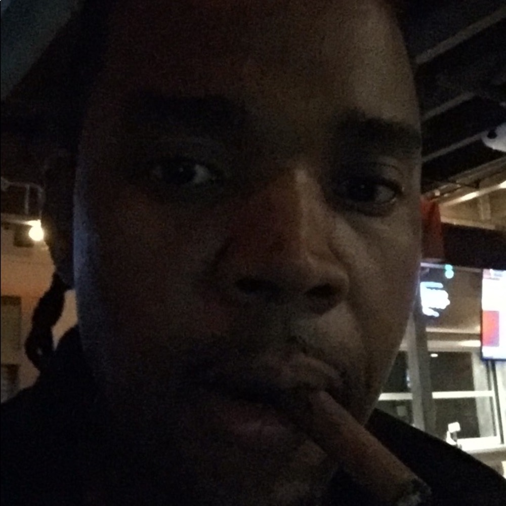 Meet your Posher, Terrell